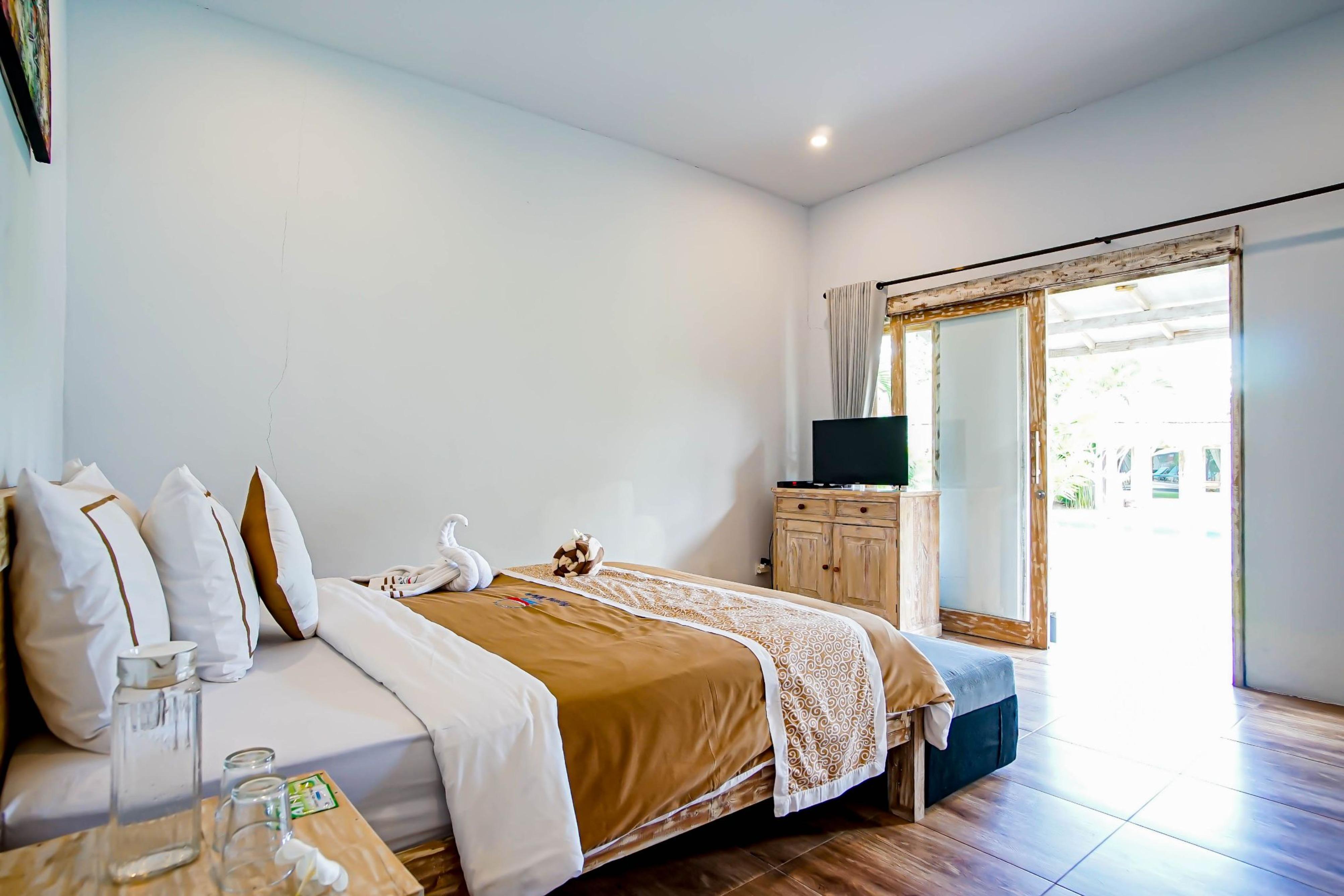 Agung Wiwin Homestay & Restaurant Mengwi ภายนอก รูปภาพ