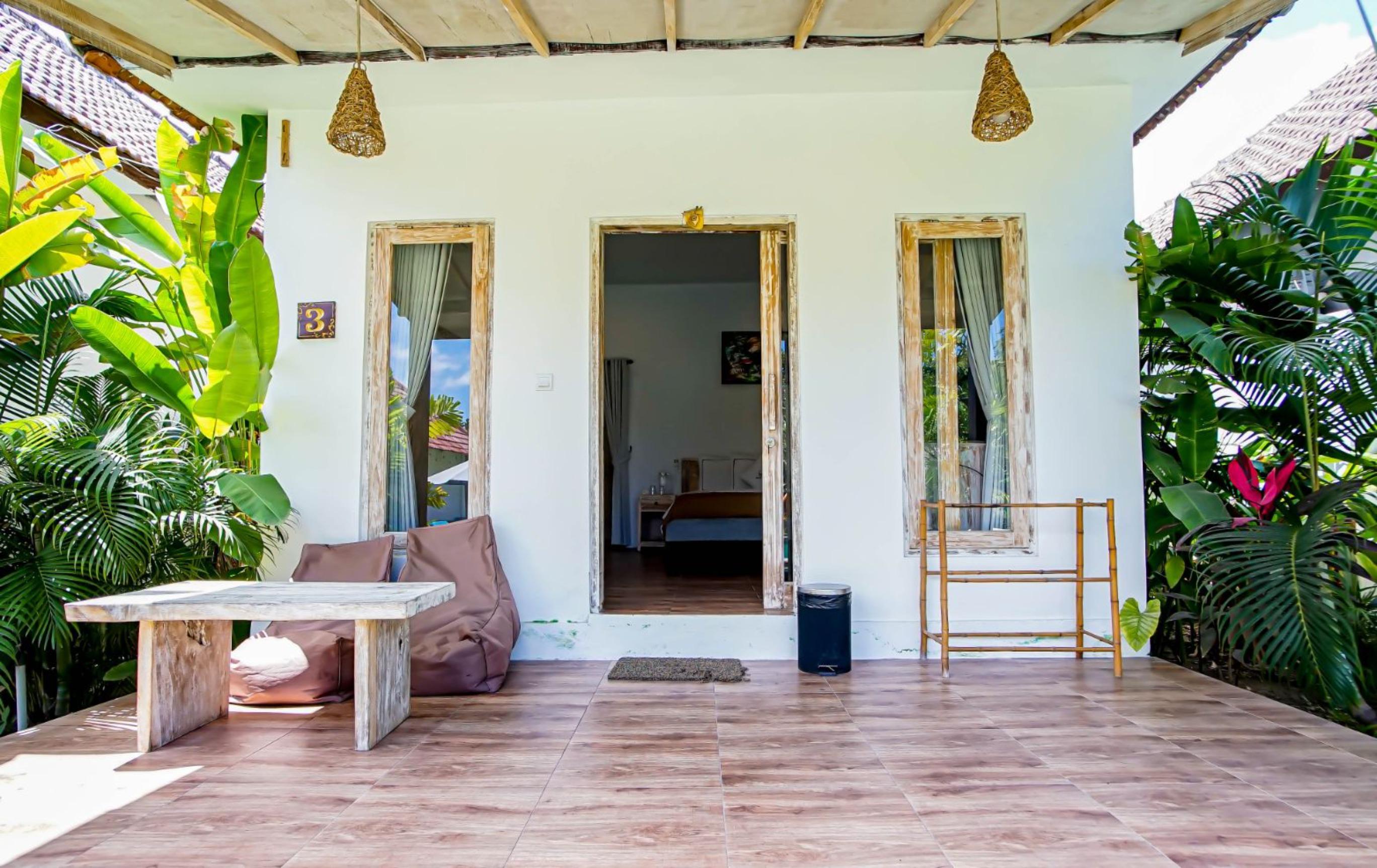 Agung Wiwin Homestay & Restaurant Mengwi ภายนอก รูปภาพ