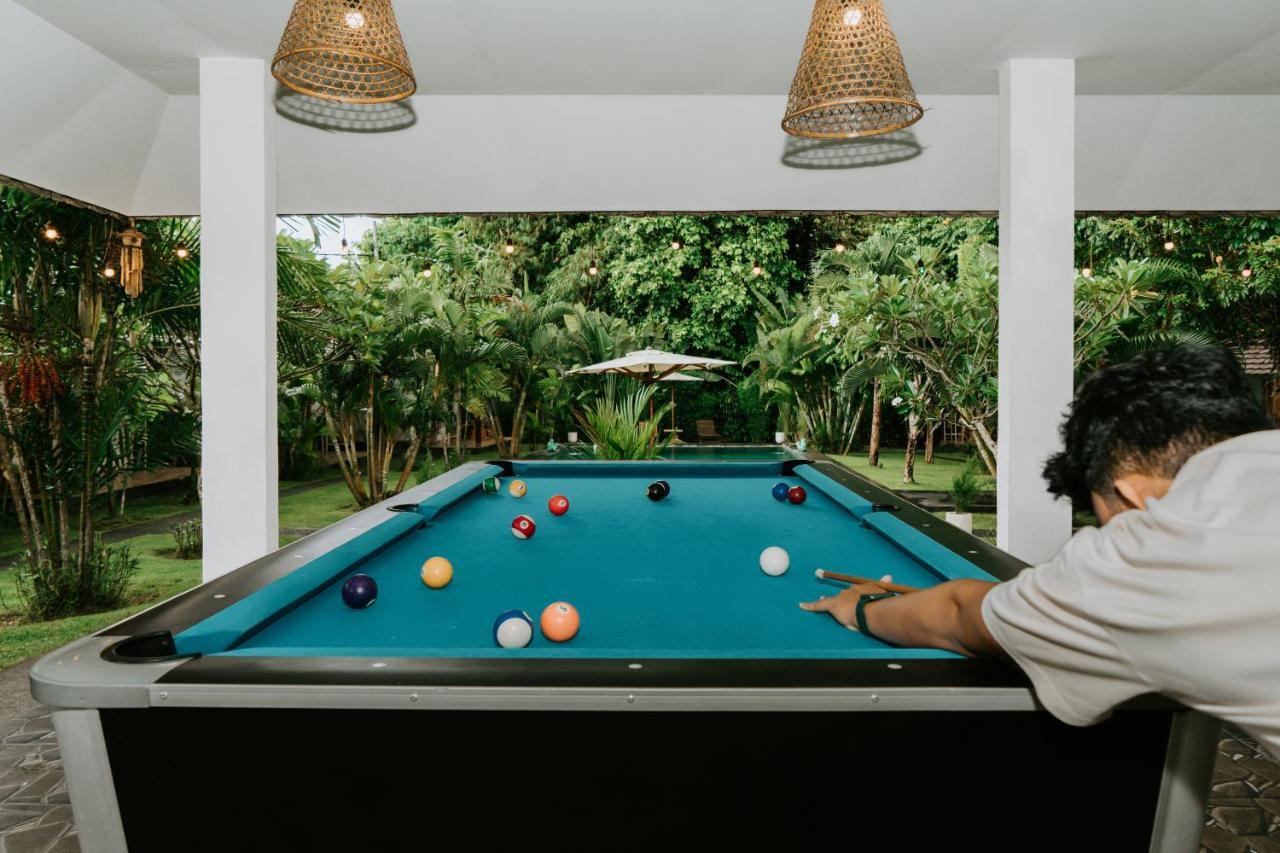 Agung Wiwin Homestay & Restaurant Mengwi ภายนอก รูปภาพ