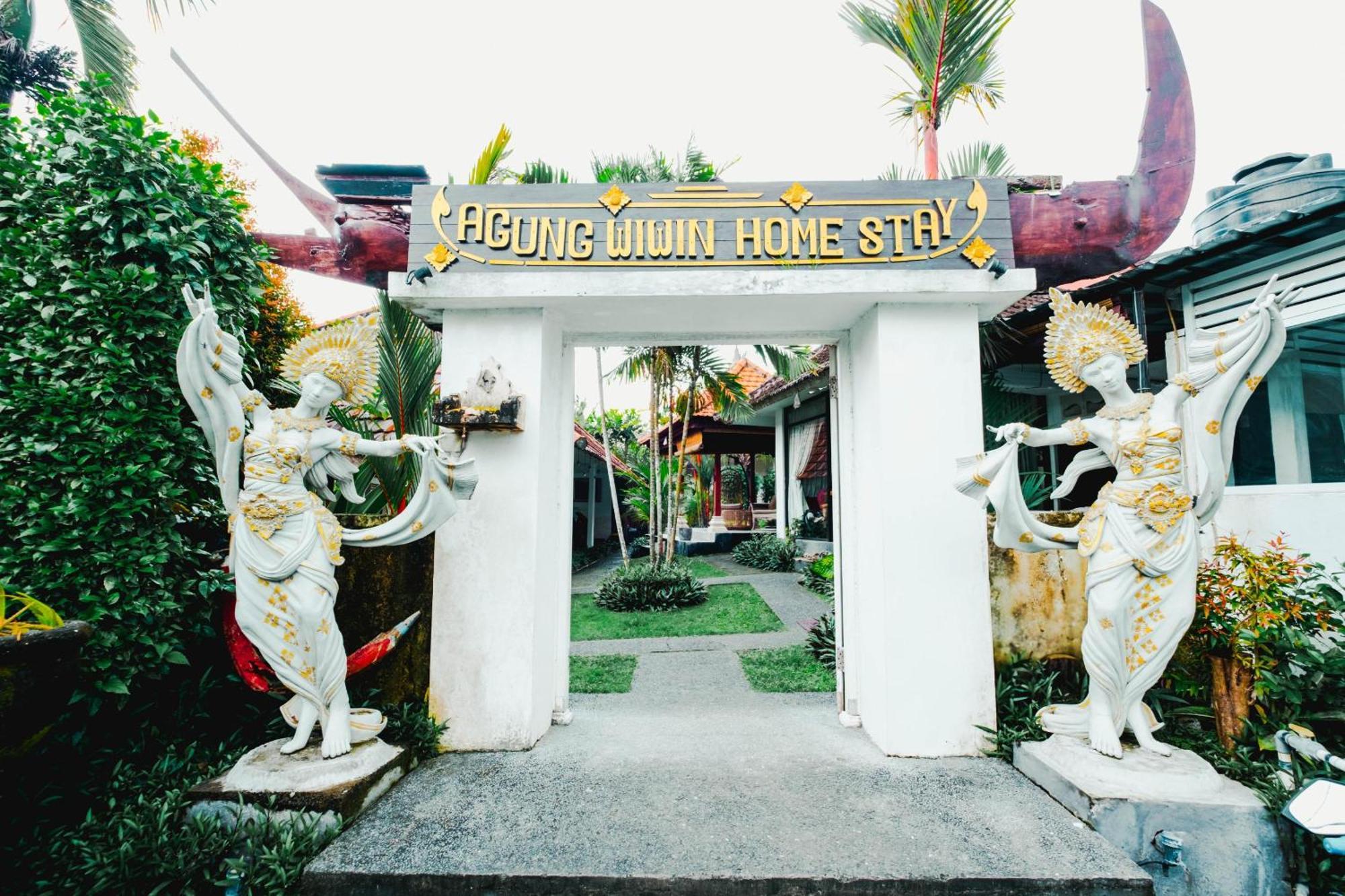 Agung Wiwin Homestay & Restaurant Mengwi ภายนอก รูปภาพ